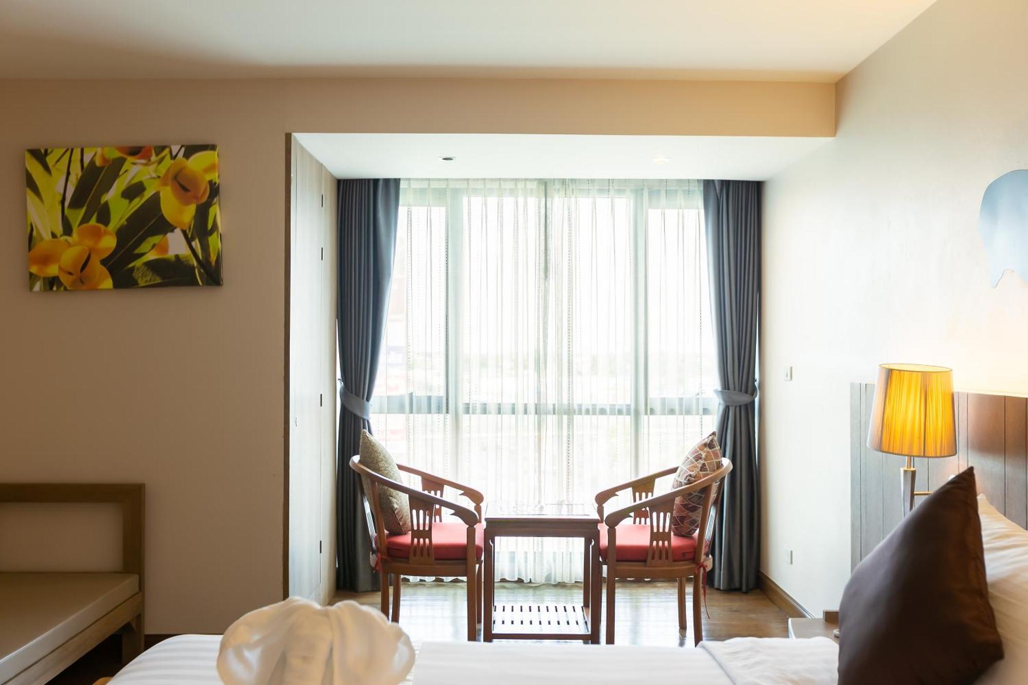 Grand Ratchapruek Hotel Pak Kret Buitenkant foto