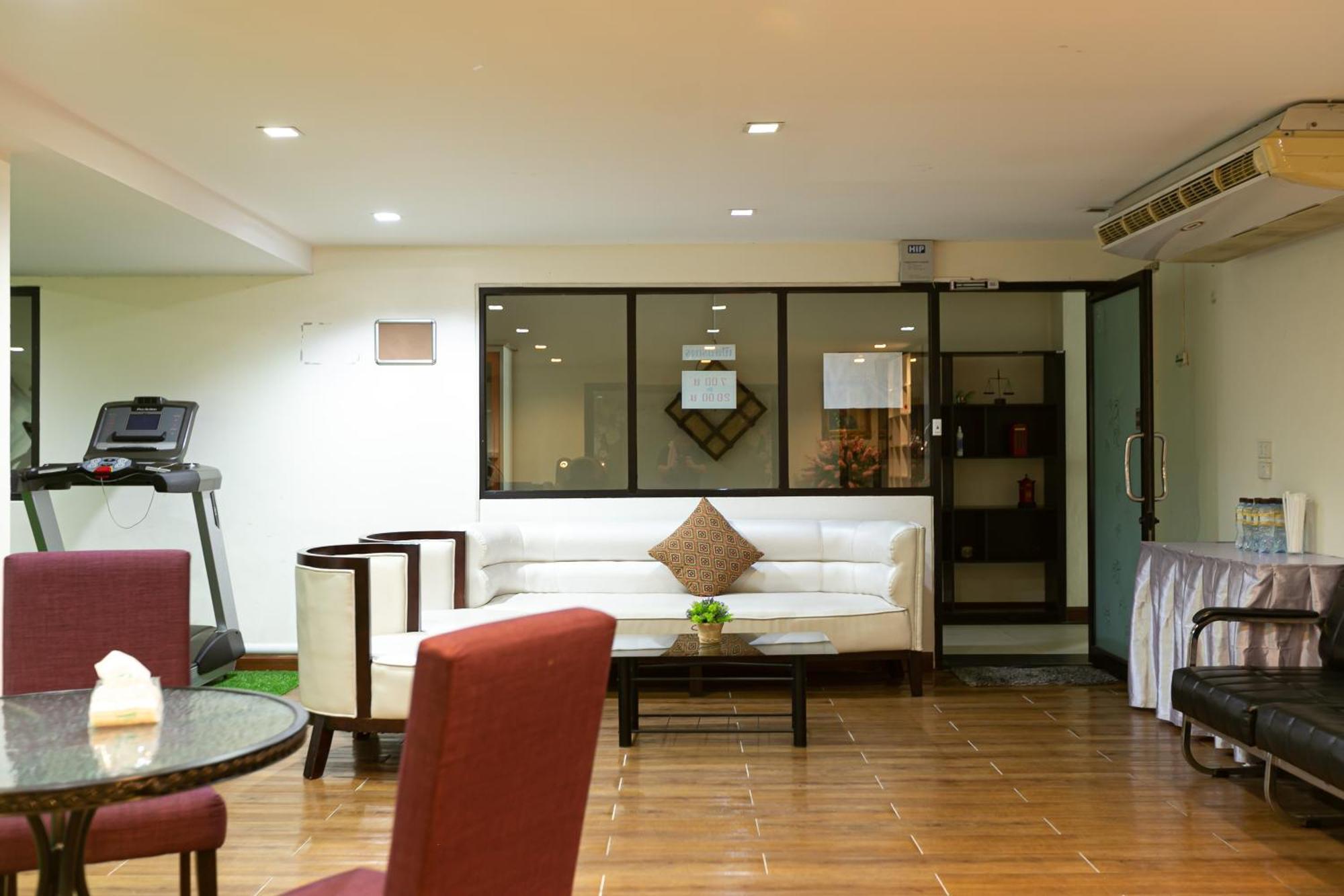 Grand Ratchapruek Hotel Pak Kret Buitenkant foto