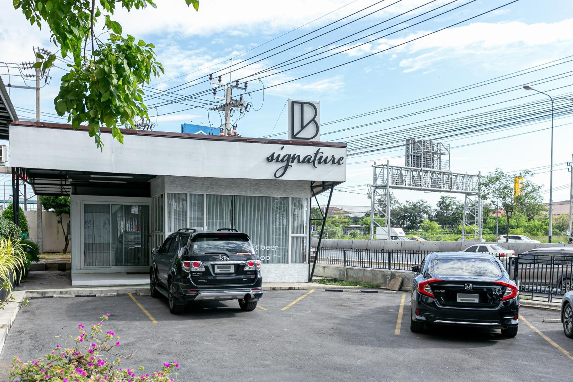 Grand Ratchapruek Hotel Pak Kret Buitenkant foto